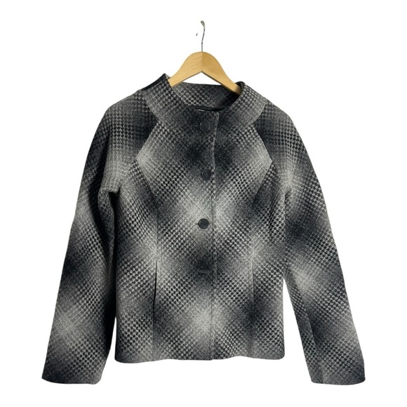 Pendleton Black and Gray Women's Blazer - Virgin Wool - Picture 2 of 6